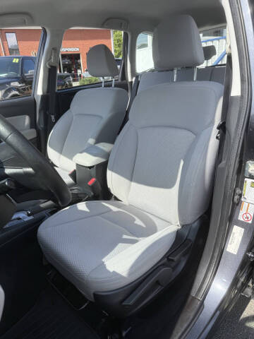 2017 Subaru Forester 2.5i