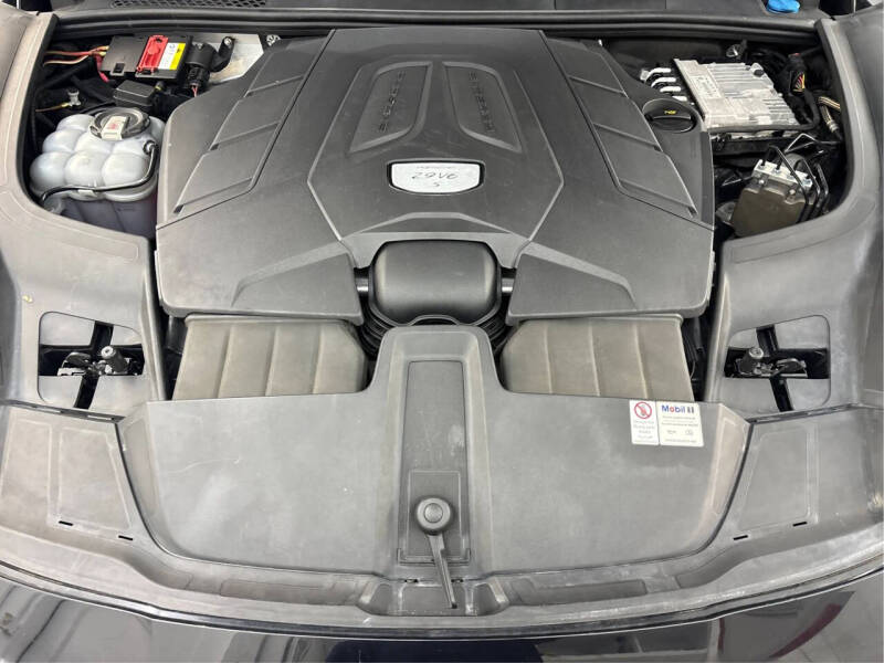 2019 Porsche Cayenne S
