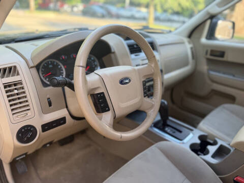 2011 Ford Escape XLT