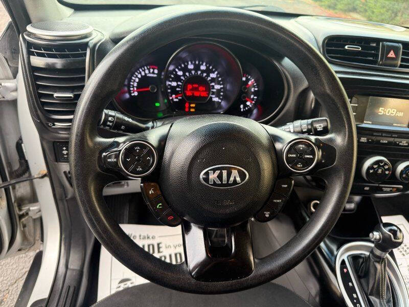 2016 Kia Soul +