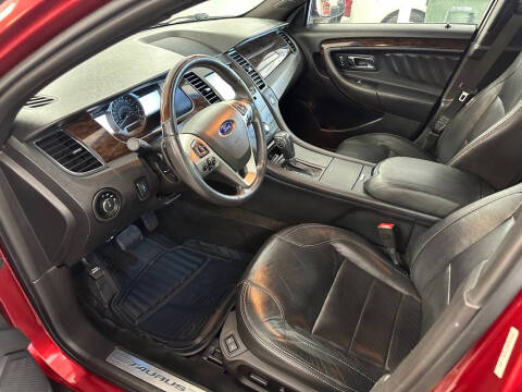 2015 Ford Taurus Limited