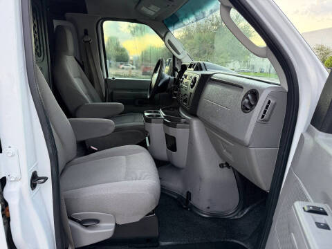 2013 Ford E-Series E-150