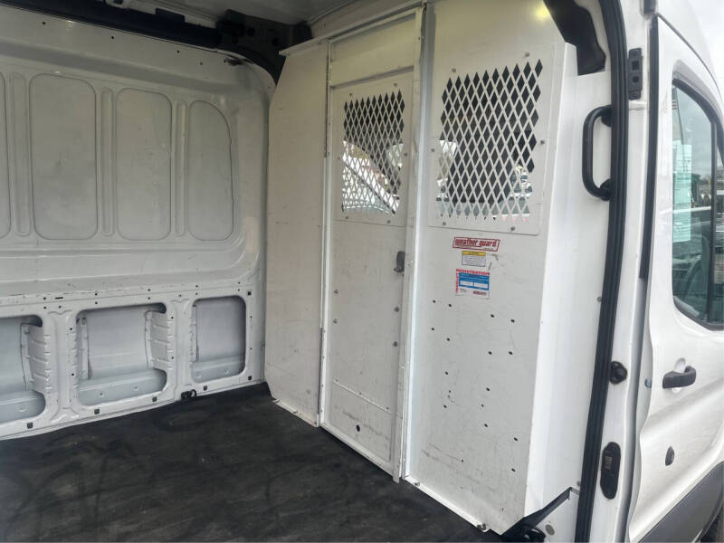 2017 Ford Transit