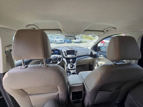 2016 Ford Escape SE