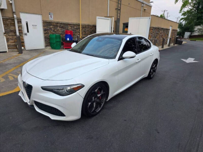 2017 Alfa Romeo Giulia Ti