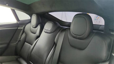 2023 Tesla Model S Plaid