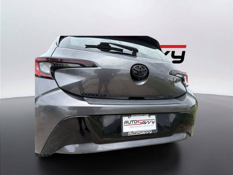 2025 Toyota Corolla Hatchback SE