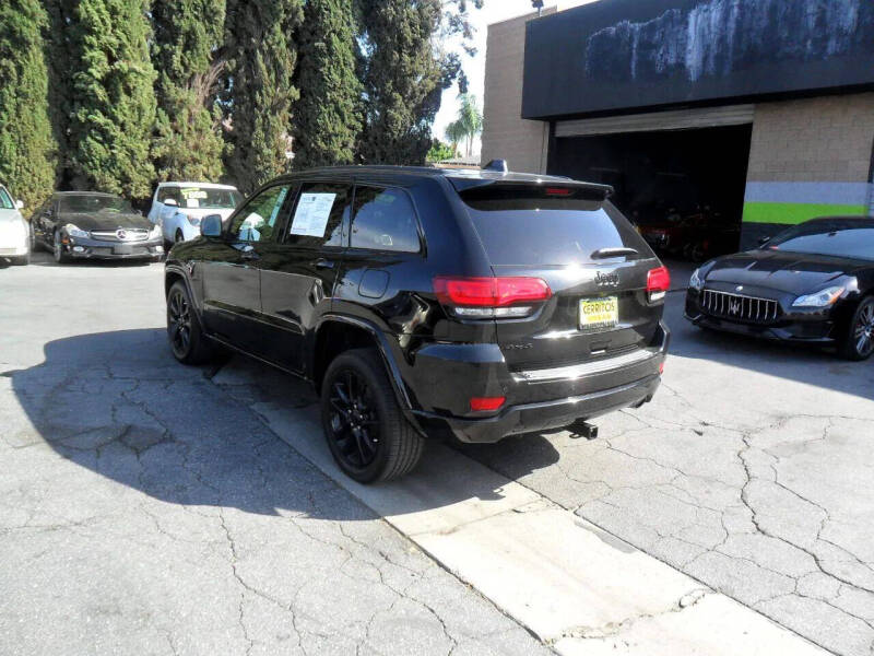 2017 Jeep Grand Cherokee Altitude