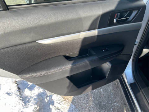 2013 Subaru Outback 2.5i Premium