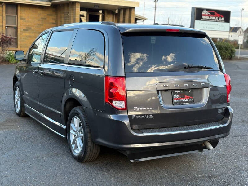 2019 Dodge Grand Caravan SXT 35th Anniversary Edition
