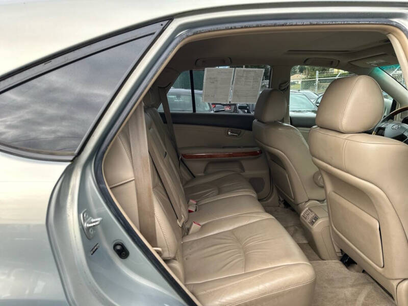 2004 Lexus RX 330