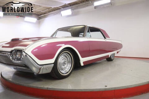 1962 Ford Thunderbird