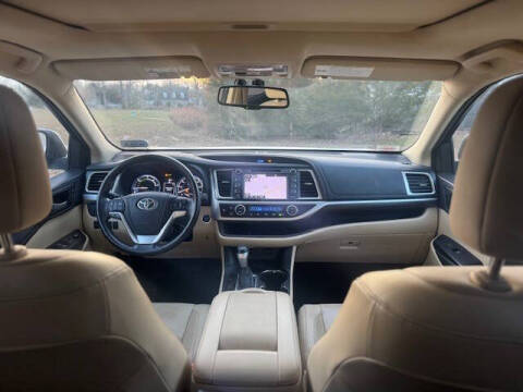 2014 Toyota Highlander Hybrid Limited Platinum