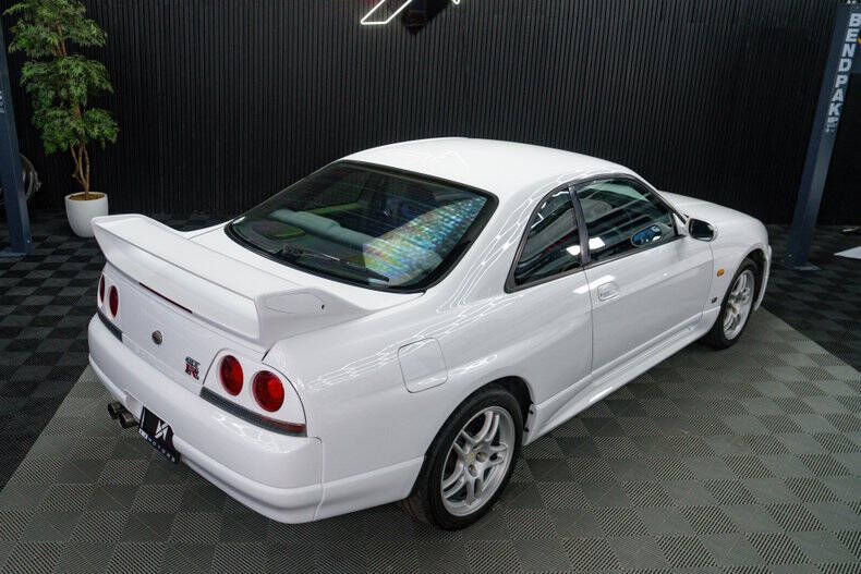 1995 Nissan GT-R