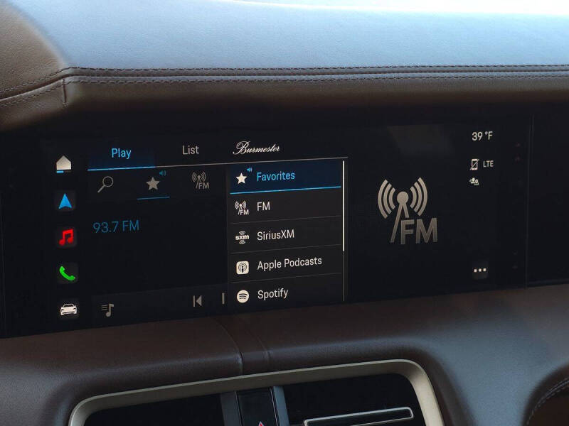 2020 Porsche Taycan Turbo