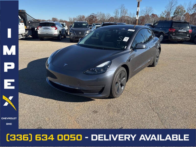 2023 Tesla Model 3 Base's photo