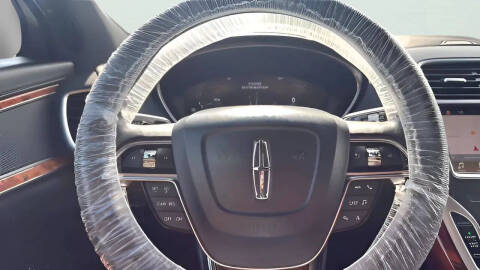 2019 Lincoln Nautilus Select