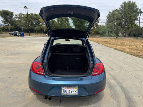 2016 Volkswagen Beetle 1.8T Classic PZEV