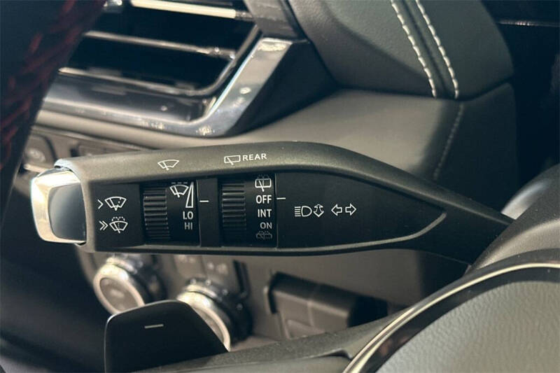 2025 GMC Yukon XL AT4 Ultimate