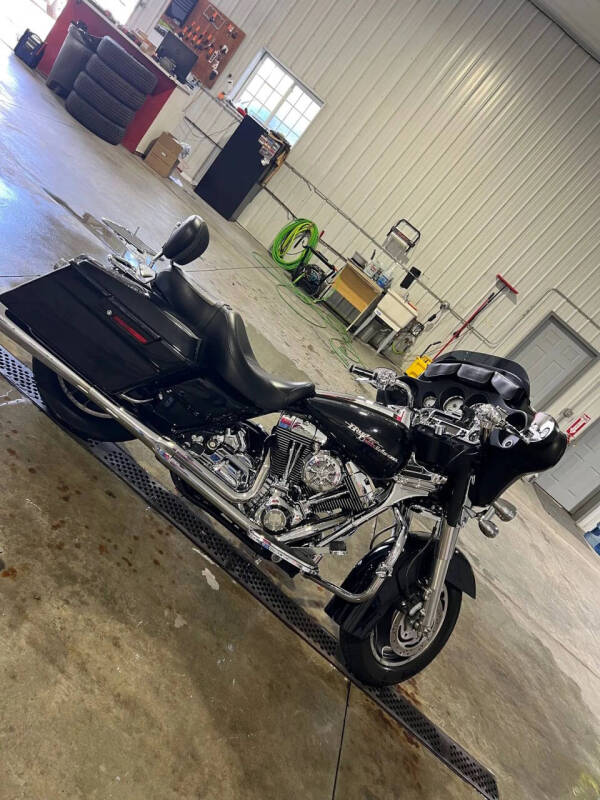 2006 Harley-Davidson FLHXI Street Glide