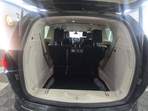 2020 Chrysler Voyager LXi