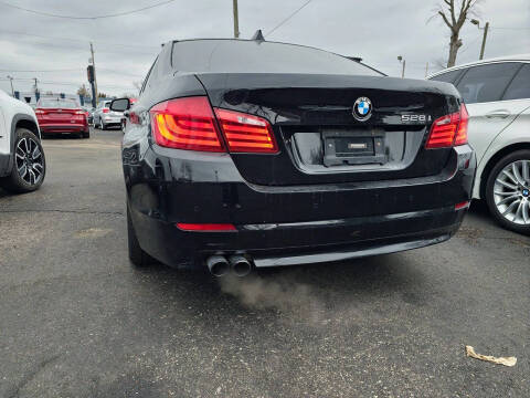 2012 BMW 5 Series 528i xDrive