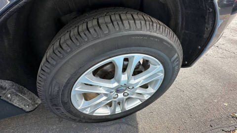 2015 Volvo XC60 T5 Platinum