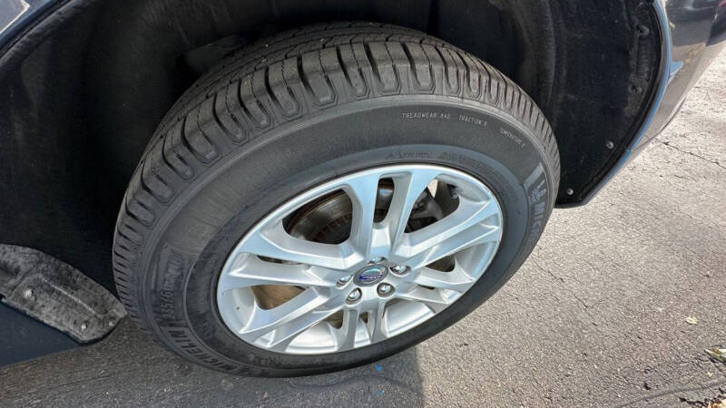 2015 Volvo XC60 T5 Platinum