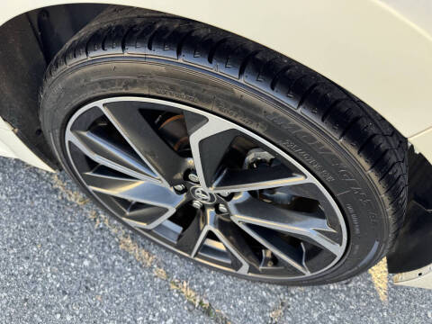 2019 Toyota Corolla Hatchback XSE