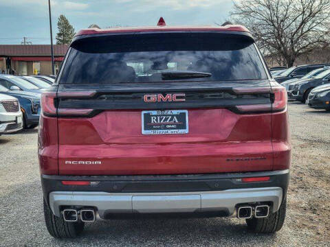 2025 GMC Acadia Elevation