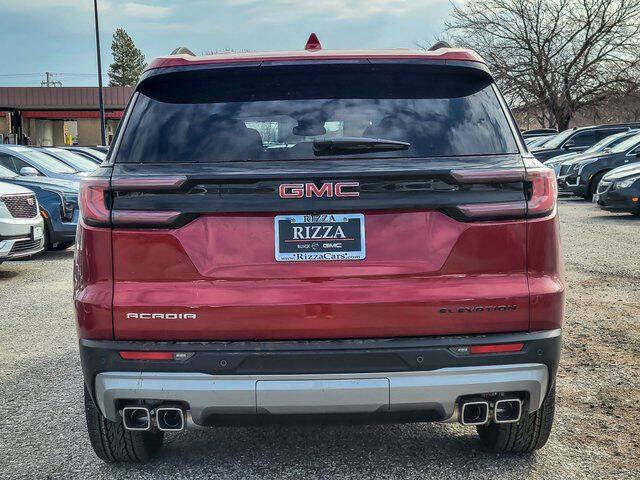 2025 GMC Acadia Elevation