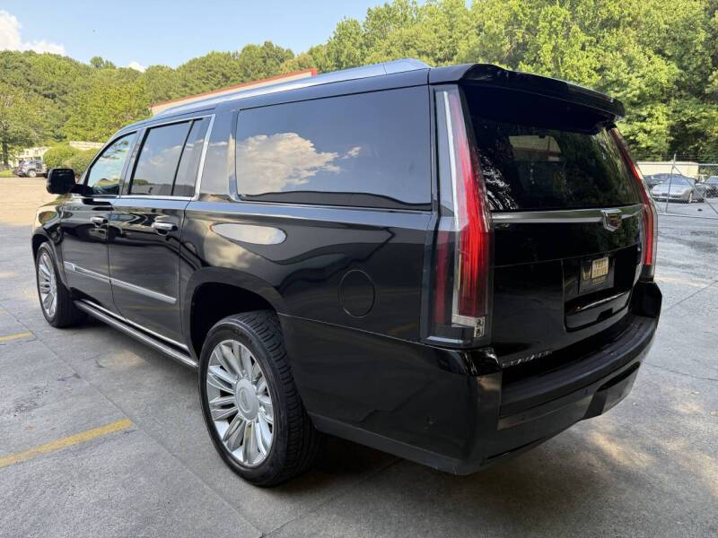 2017 Cadillac Escalade ESV Platinum