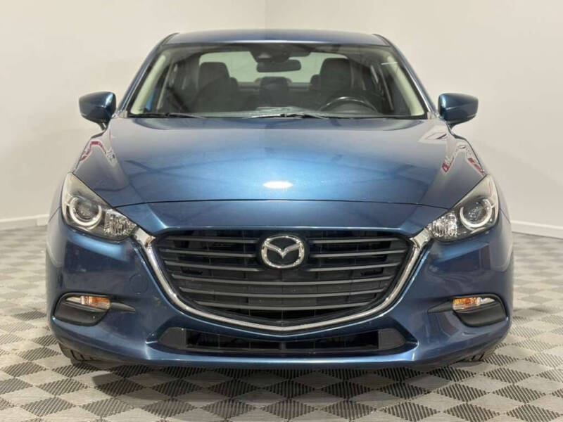 2018 Mazda MAZDA3 Touring