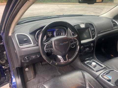 2016 Chrysler 300 Limited