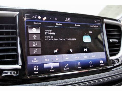 2021 Chrysler Pacifica Touring L