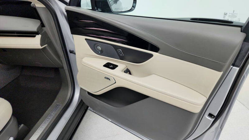 2024 Lincoln Nautilus Hybrid Reserve