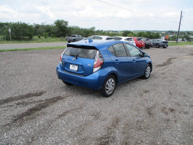 2015 Toyota Prius c Two