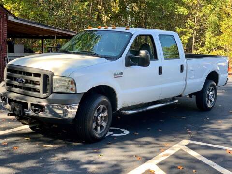 2005 Ford F-350 Super Duty for sale at XCELERATION AUTO SALES in Chester VA