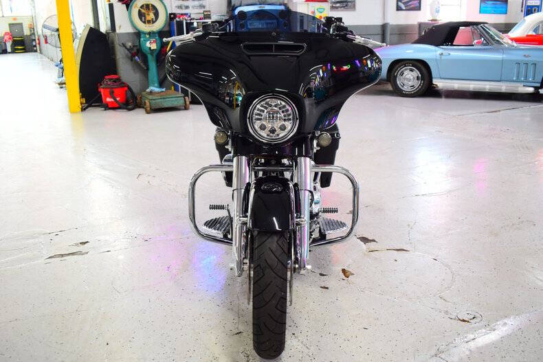 2017 Harley-Davidson Street Glide