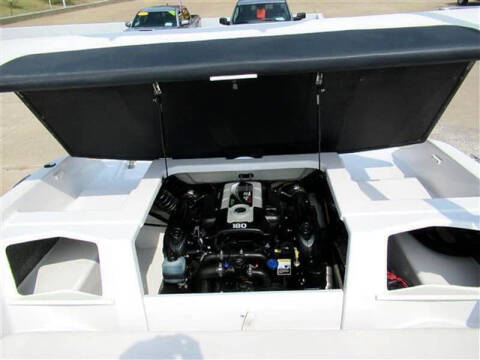 2016 Four Winns 190 Horizon