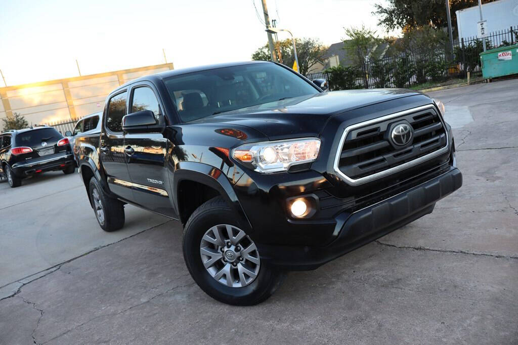 2019 Toyota Tacoma for sale at AUTO DIRECT BUY in Houston, TX