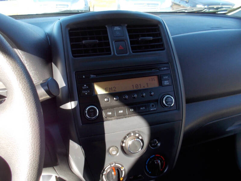 2016 Nissan Versa 1.6 S