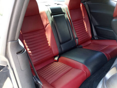 2013 Dodge Challenger R/T Plus