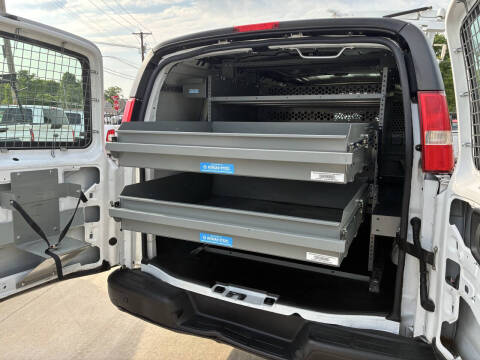 2017 Chevrolet Express 2500