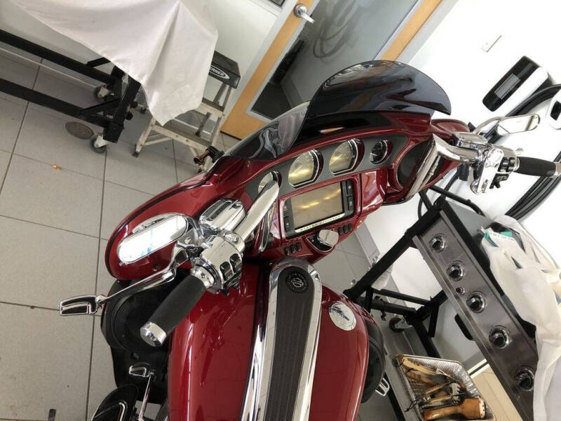 2016 Harley-Davidson FLHXSE