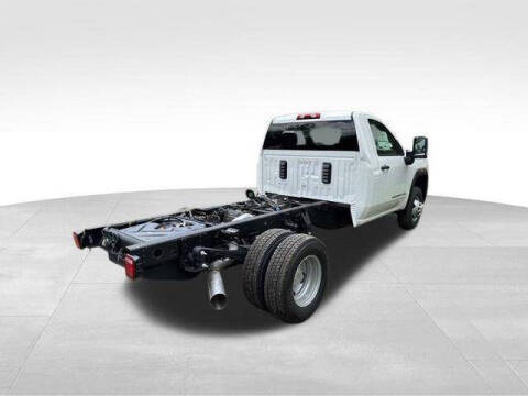 2026 GMC Sierra 3500HD CC