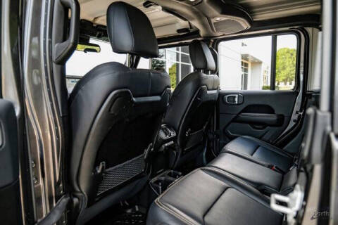 2024 Jeep Gladiator Sport