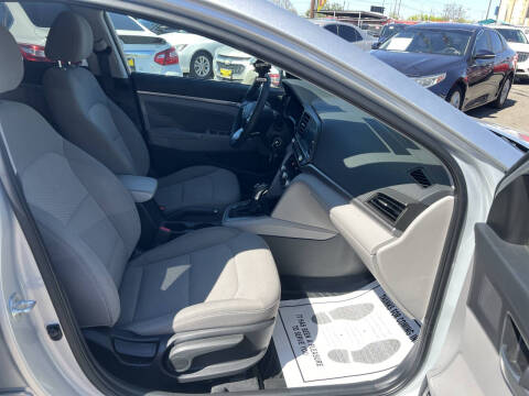 2020 Hyundai Elantra SEL