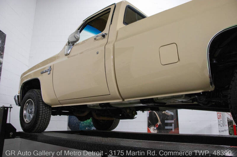 1987 Chevrolet R/V 10 Series V10