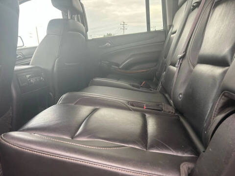 2015 Chevrolet Suburban LT